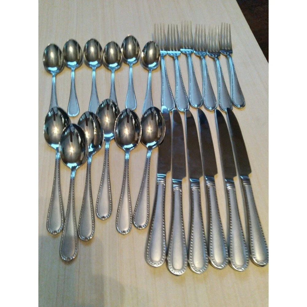 Vintage Silverware Set‎ Service for 6 Flatware Spoons Forks Knives 18 Pieces